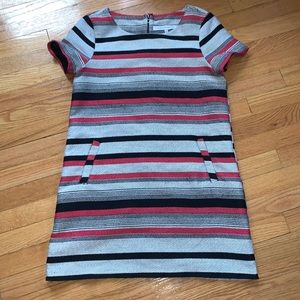 Cupcake and Cashmere short sleeve dress